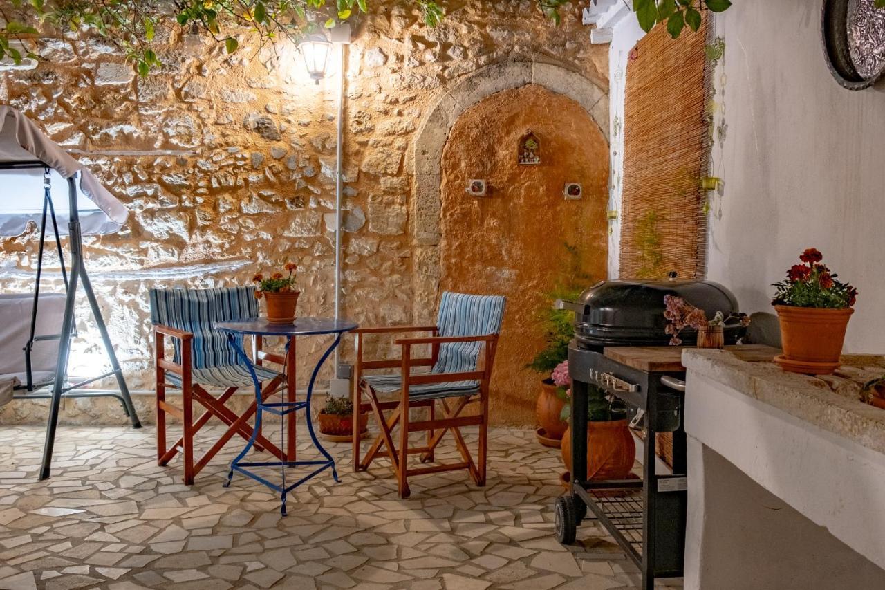 The Venetian Walls 'Central House With Private Courtyard - Charmy & Cheap' イラクリオン エクステリア 写真